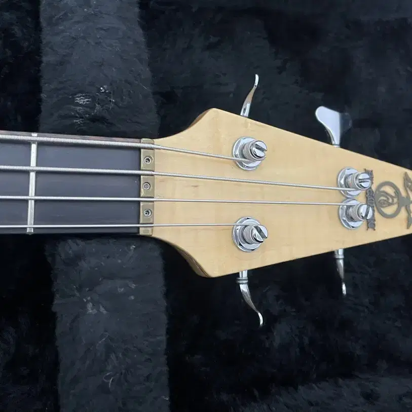 [Rare] 1988 빈티지 알렘빅 Alembic Persuader 4현