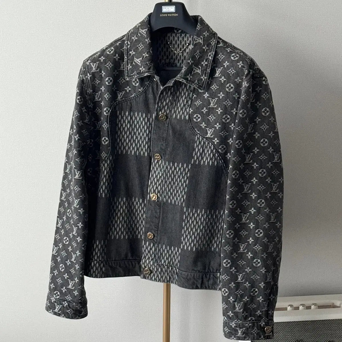 {NEW} Louis Vuitton X Nigo Giant Damier Wave Monogrammed Denim Jacket