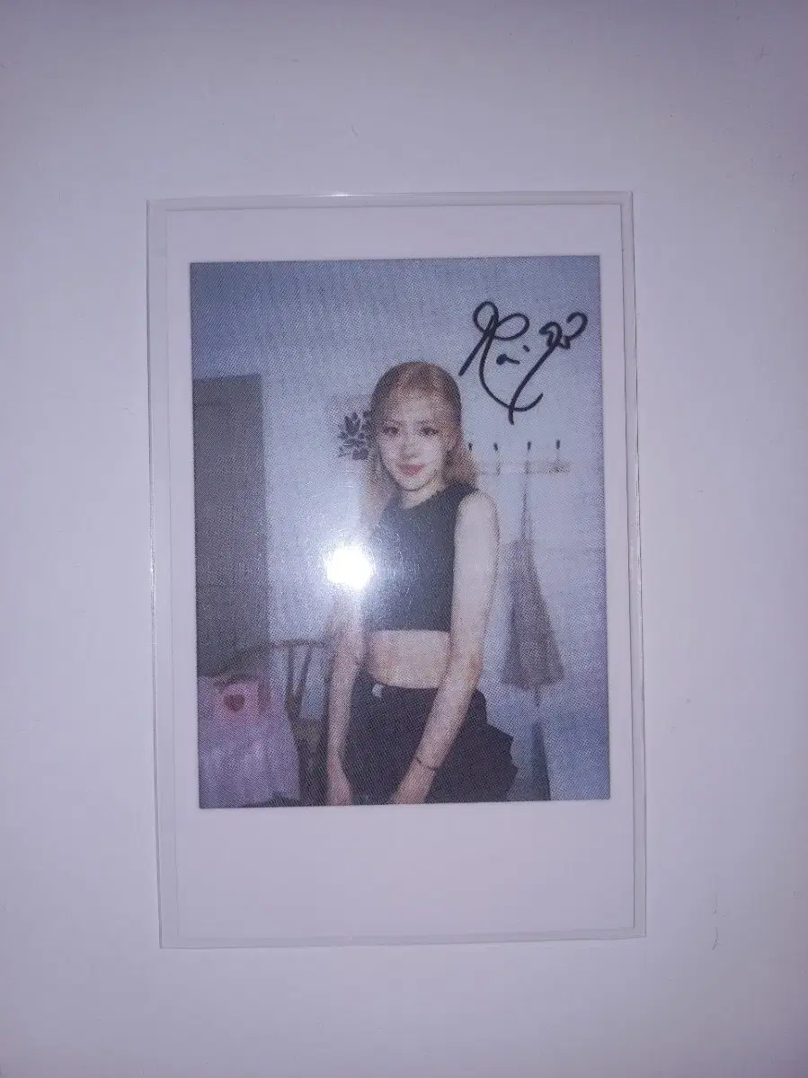 Black Pink The Game Valentine's Edition pre-order benefit pola photocard rose sign polaroid