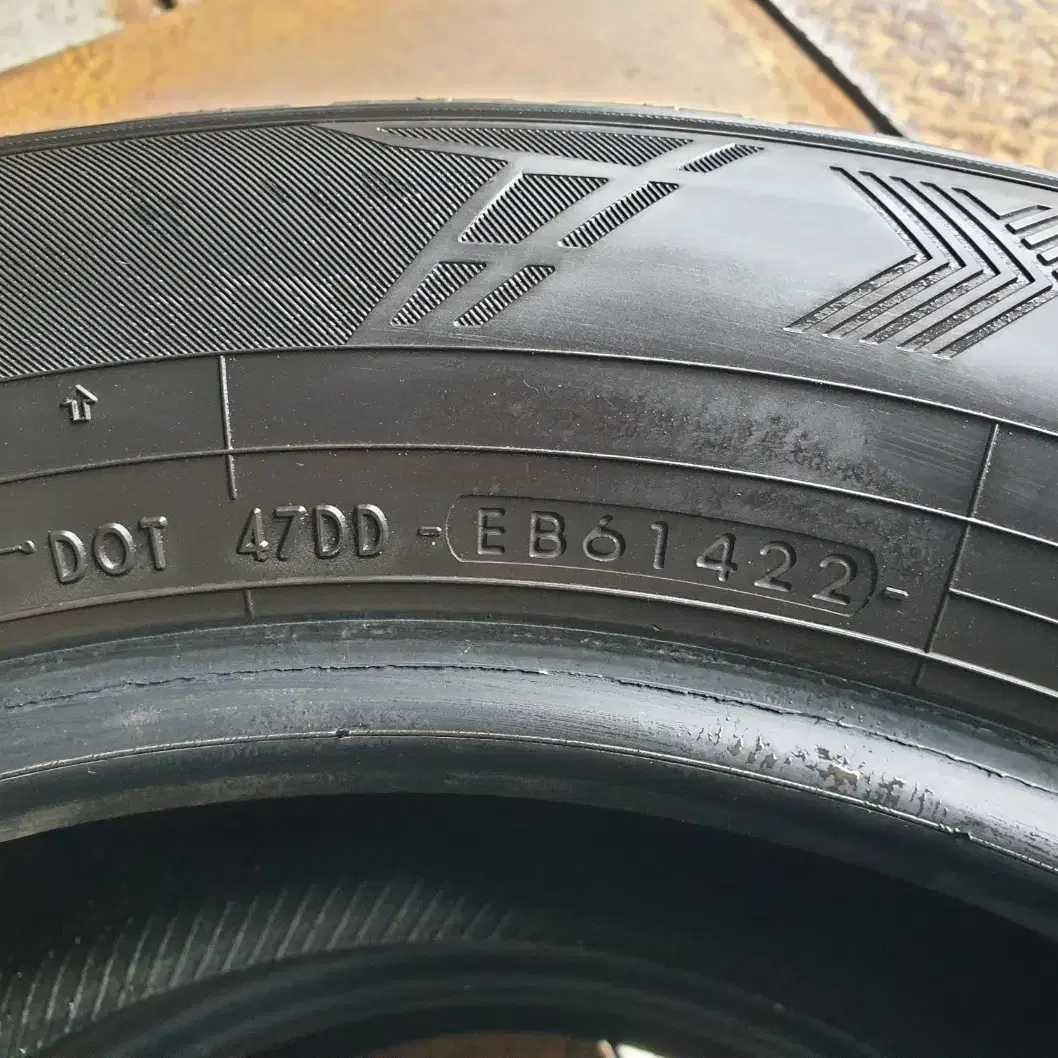 중고타이어 요코하마타이어 지오랜더CV 235/60R17 102V 2본세트