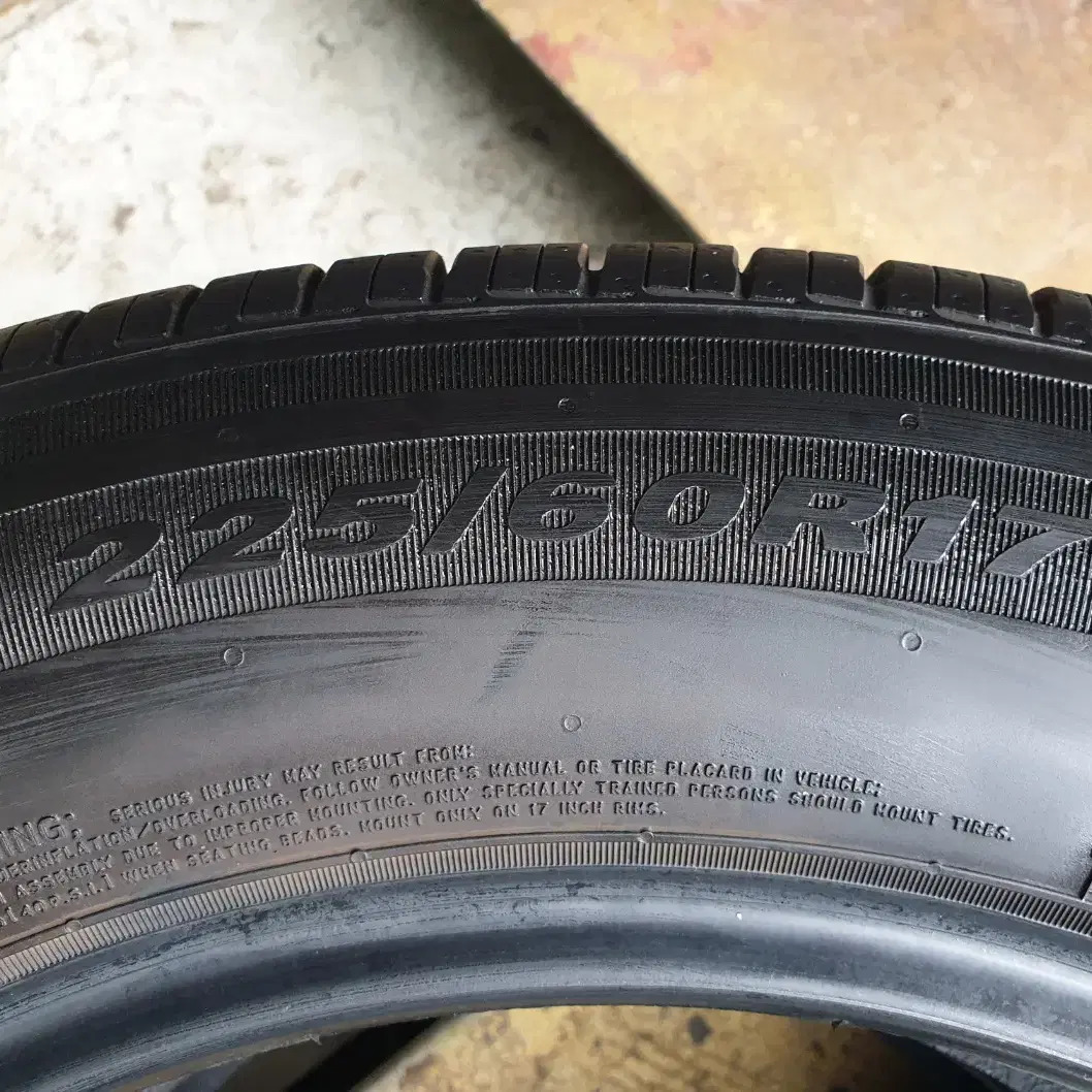 중고타이어 넥센타이어 로디안GTX 225/60R17 SUV용 2본세트