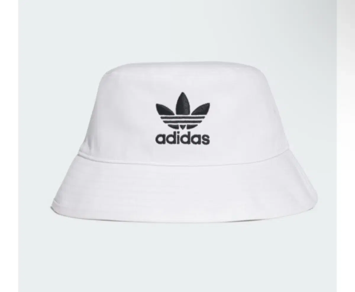 Adidas Bucket Hat White