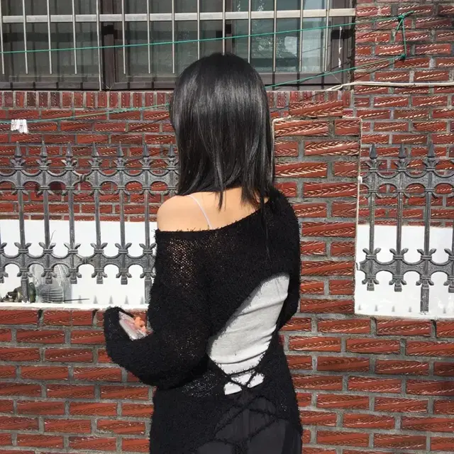 아워캐비넷 back strap knit