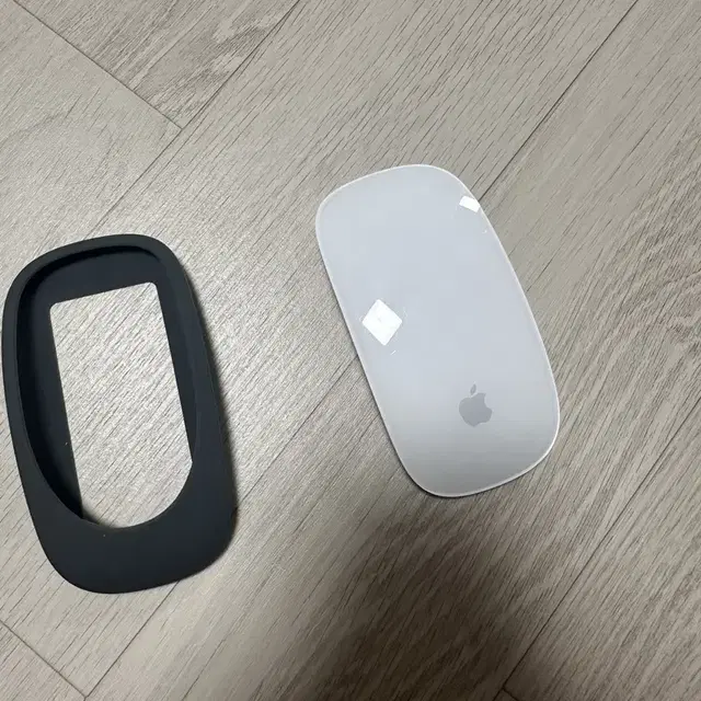 Apple Mouse