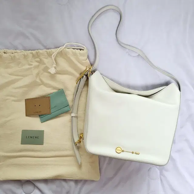 르메메 / 11만원 할인 / Sac Repos Ivory