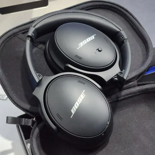 보스(BOSE) QC 45 헤드폰 - 블랙 (정품 풀박)