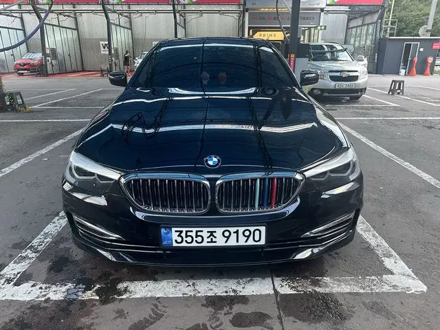 [개인매물] BMW G30 520i 럭셔리