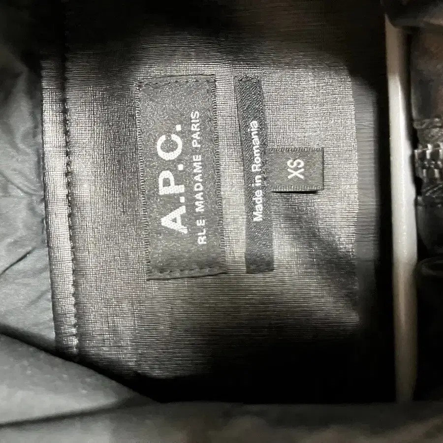 판매완료 Apc peter windbreaker 아페쎄 후드 자켓 xs