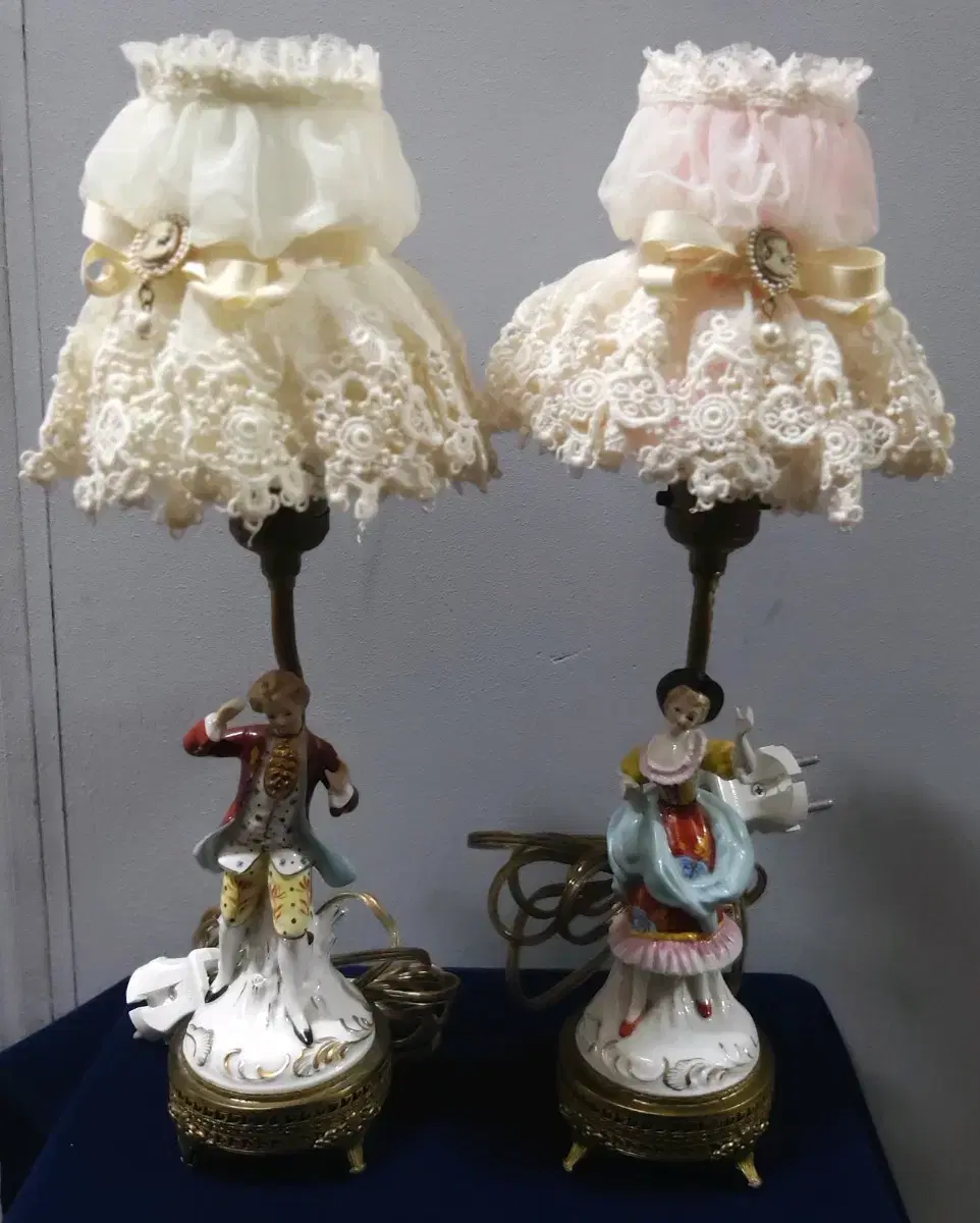 Italy capodimonte metal lamp