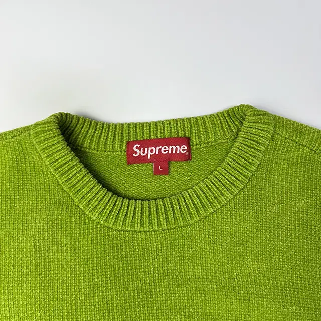 SUPREME 18FW Chenille Sweater 슈프림 니트