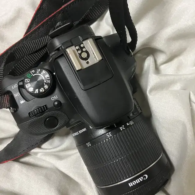 가격 내림!! 캐논 EOS 100D + 18-55mm DSLR 카메라