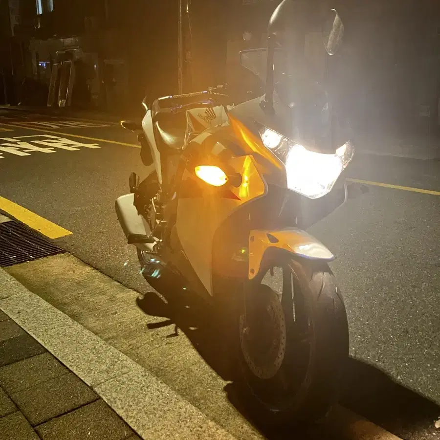 건담 CBR125