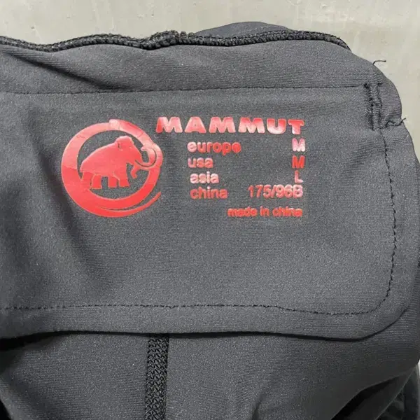 MAMMUT 등산반바지/남성(L)/B91/상태좋음