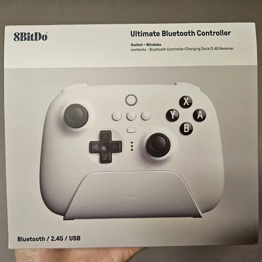 8bitdo ultimate 스위치 전용 컨트롤러 화이트 색상 팝니다