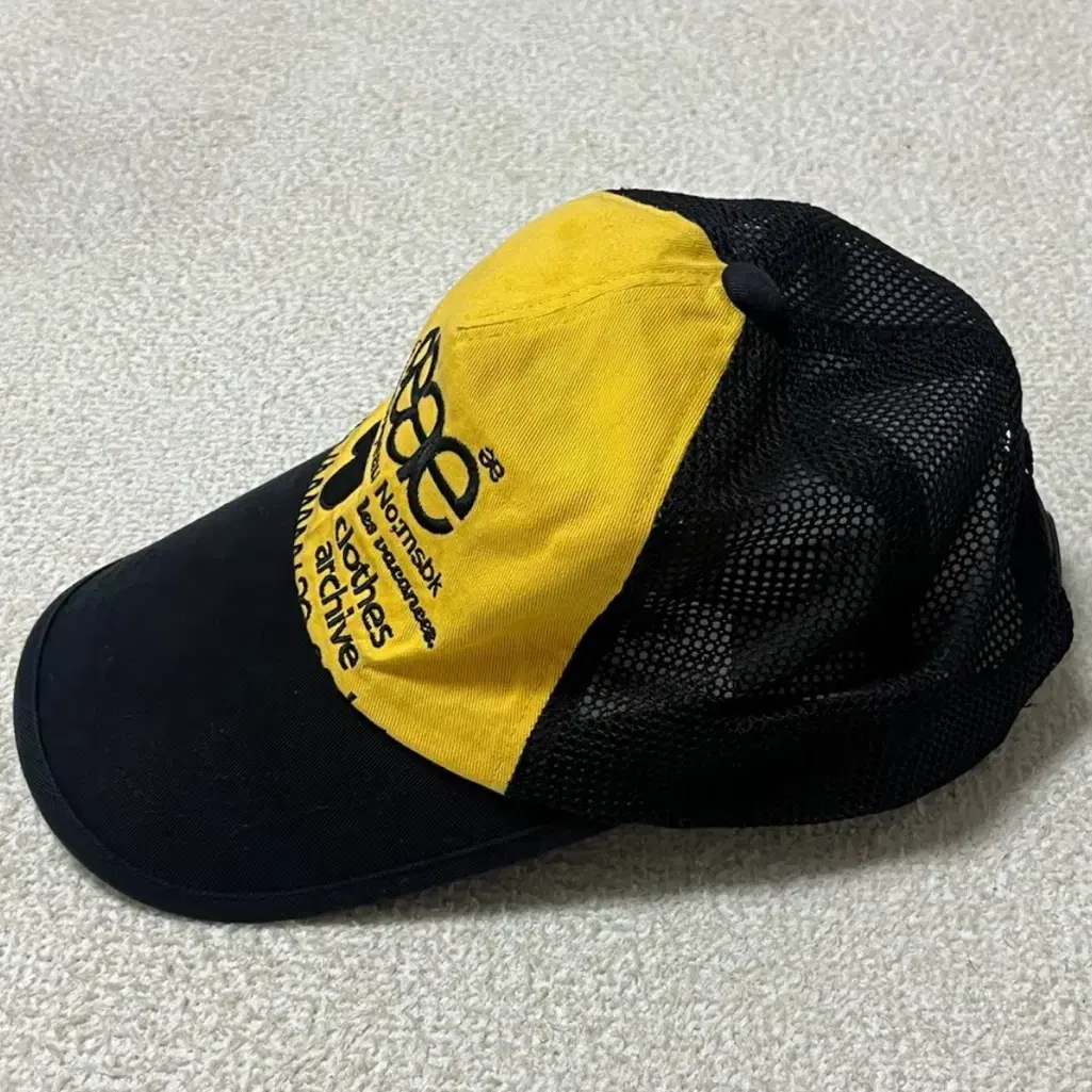 Aeae WEB LOGO MESH CAP [YELLOW/BLACK]