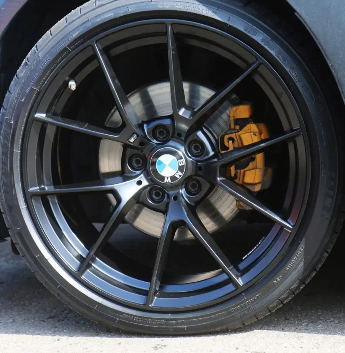 19인치 pcd 120 전용 bmw f바디763m 디자인 블랙신품휠 판매