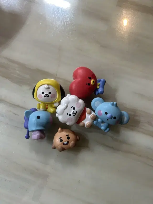 BTS 피규어 굿즈 팔아요