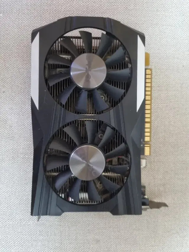 엔비디아 gtx1050ti 2팬