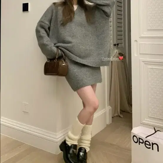 *할인* 브이넥 박시핏 니트 치마 투피스 세트 데일리 여친룩 여행코디