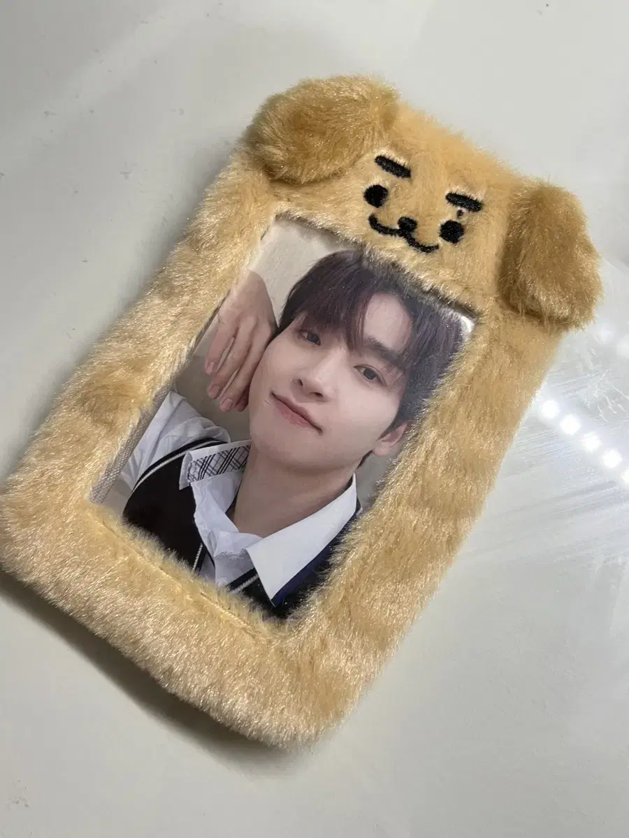 The Boyz sangyeon photocard holder Sangoo Holder