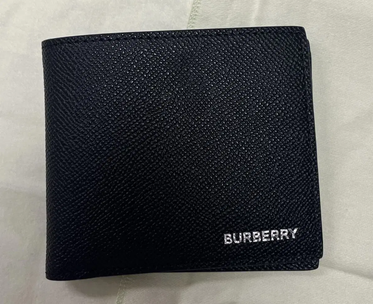 Burberry Men's Wallets