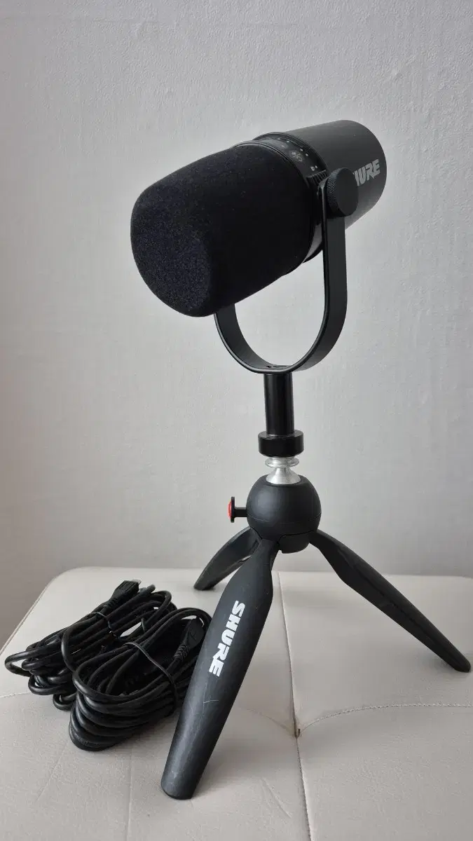 슈어MV7 podcast kit USB/XLR 하이브리드 다이나믹 마이크