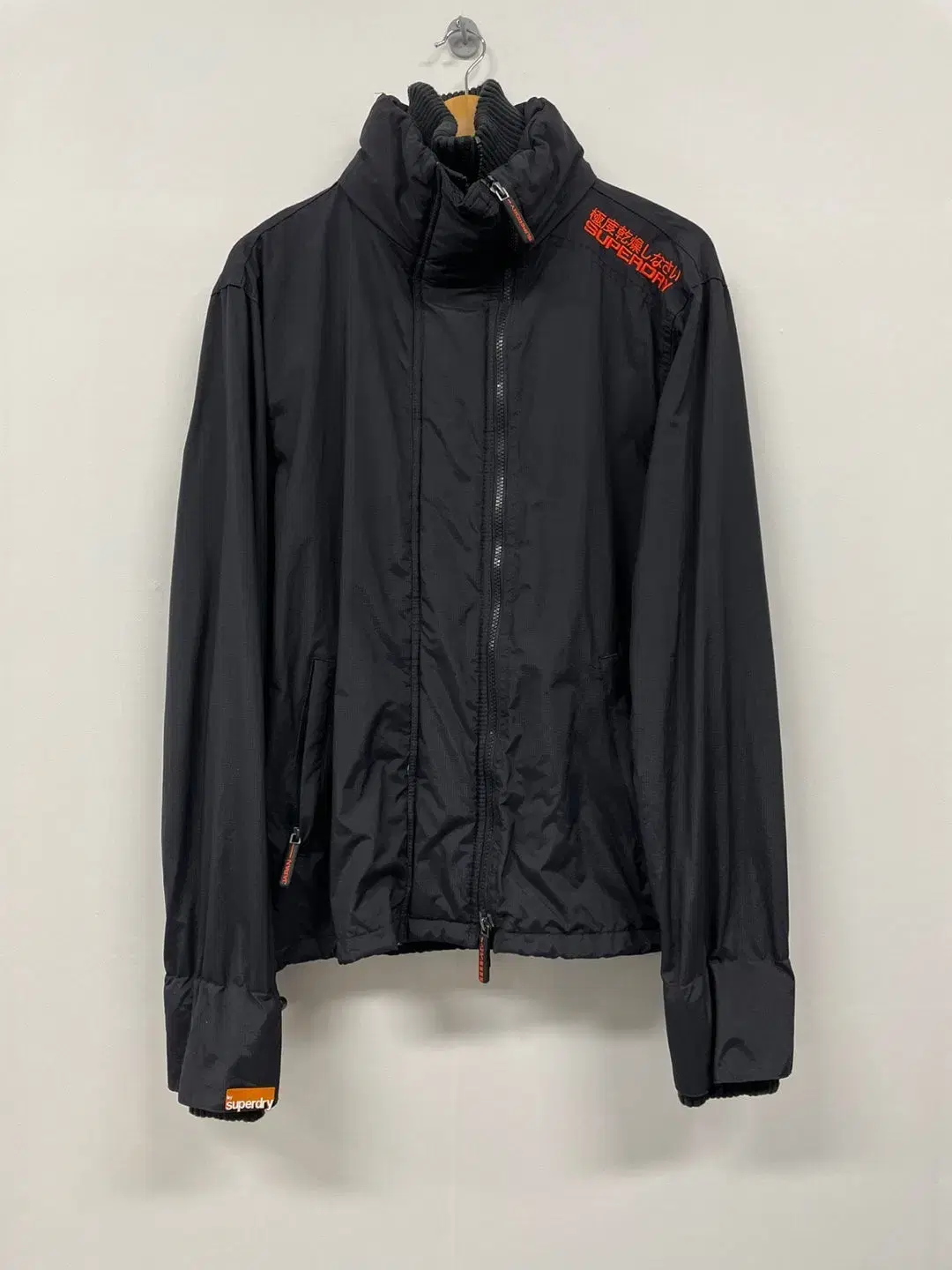 100) Superdry Windbreaker Jacket