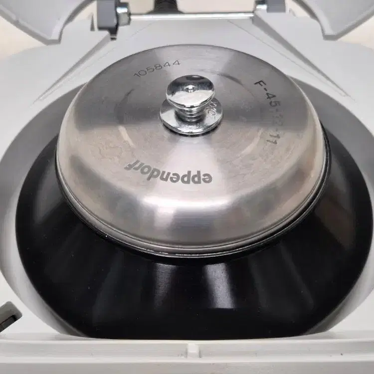 eppendorf minispin 미니 원심분리기