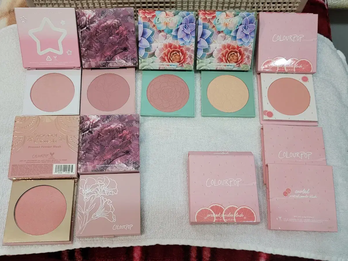 colourpop 컬러팝 프레스드 파우더