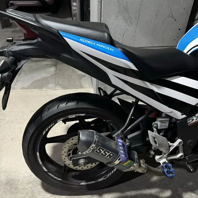 CBR125미놀타스페셜 카울 (개인)