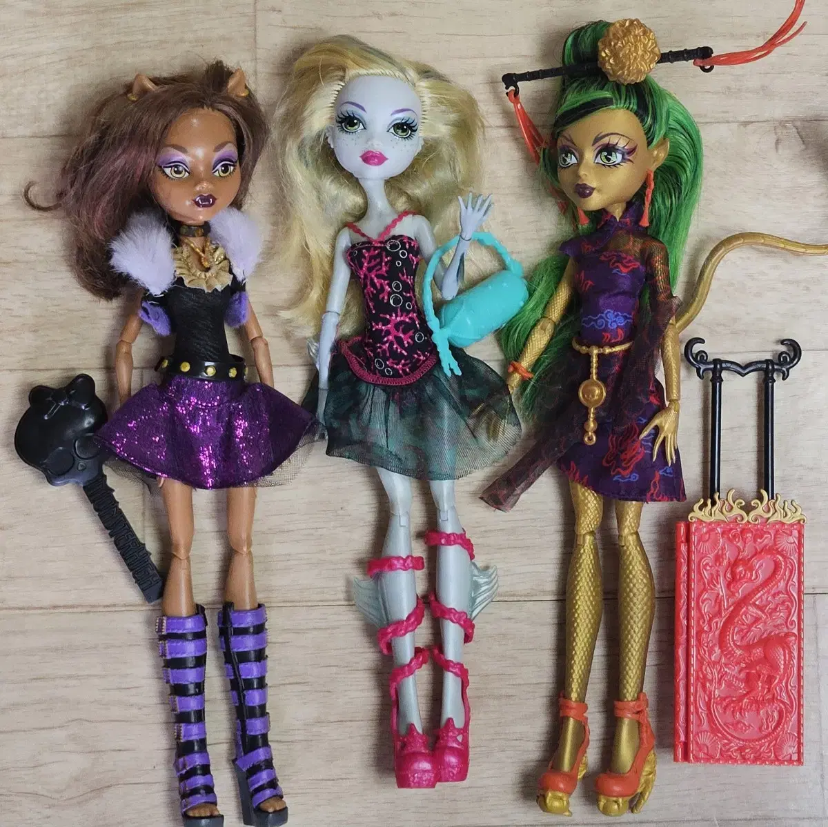 Monster High doll Claudine Wolf Laguna bloo Gina Firelong sell 