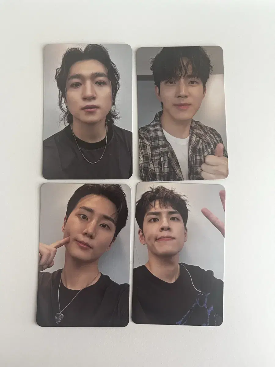 Day 6 Yeongjongdo Jungkon Entrance Photocard + Band-Aid Rock Version Photocard,Components