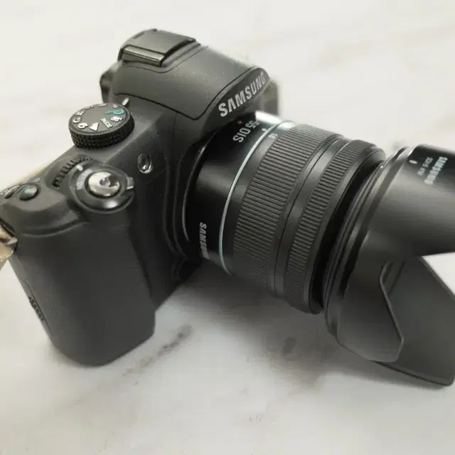 삼성 미러리스 카메라 NX10 과 18-55 렌즈 세트