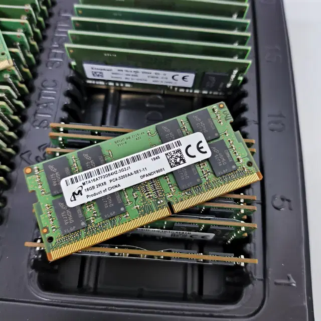 DDR4 16G 소딤 노트북용 램 마이크론 수량 보유