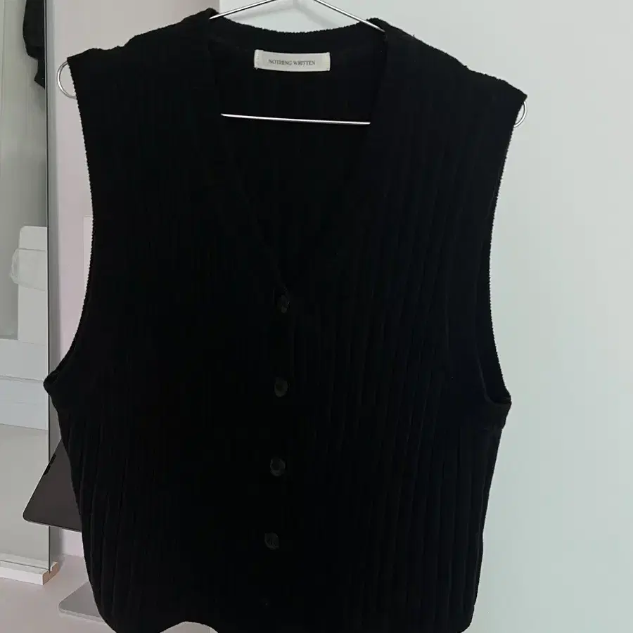 낫띵리튼 Bella vest (Black)