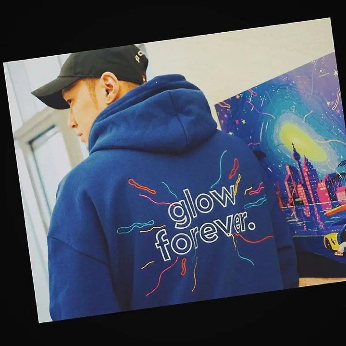 더콰이엇 glow forever 후드