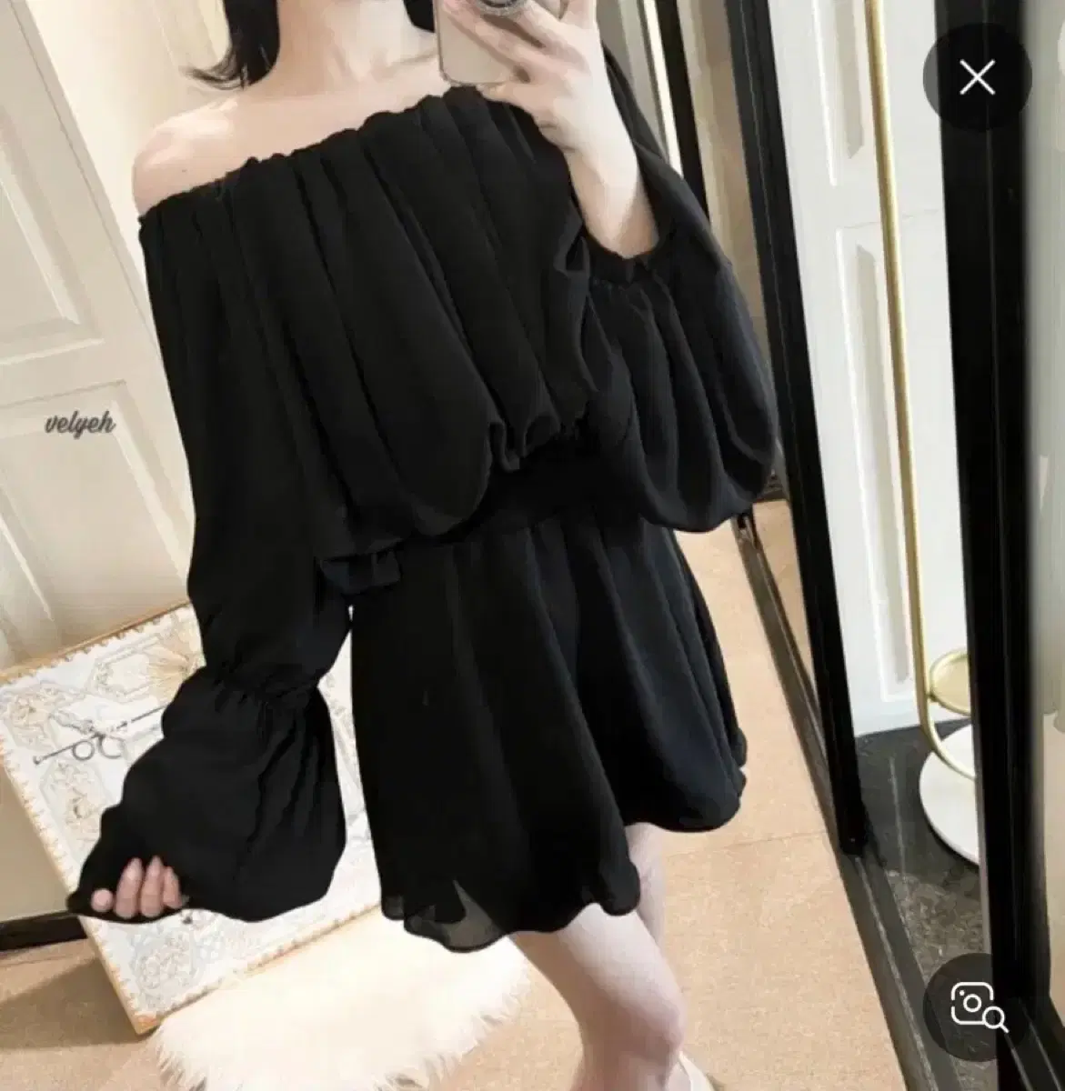 Goddess Shirred Off-the-shoulder Blouse Black