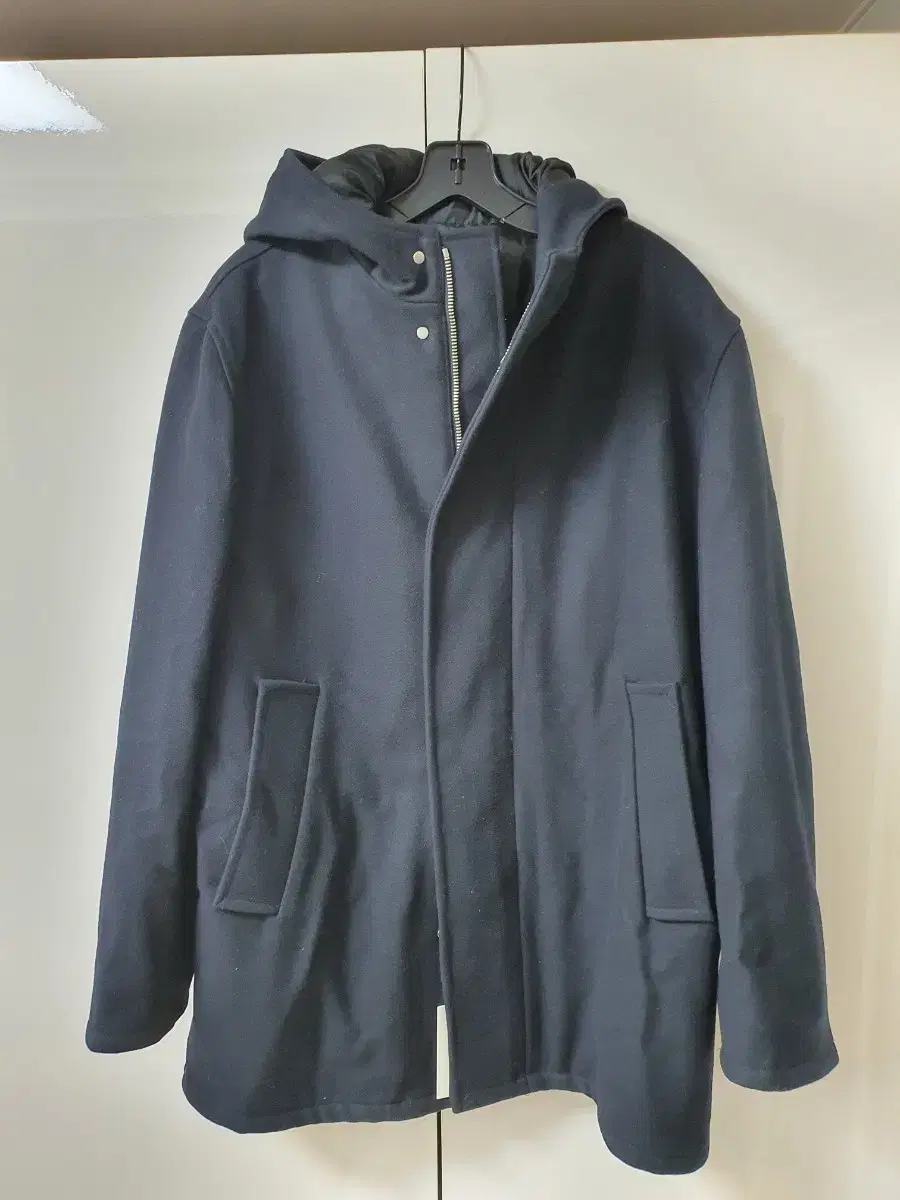 San Drohomme Wool puffer navy sells size L