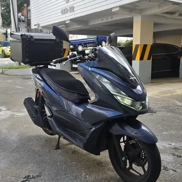 21년식 PCX125 ABS 배달세팅 팝니다.