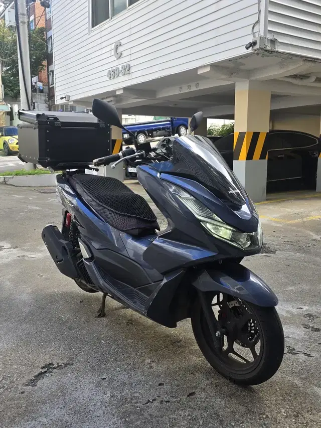 21년식 PCX125 ABS 배달세팅 팝니다.