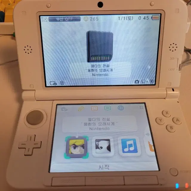 닌텐도3ds xl 피카츄 + 역전재판5(영문)