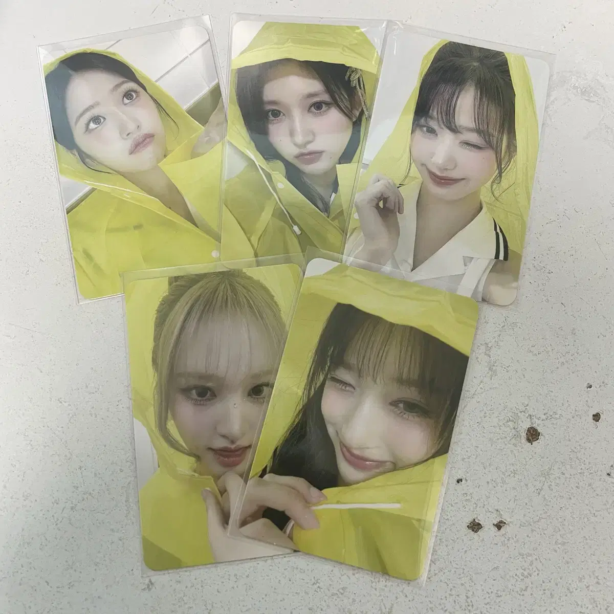 ive raincoats makestar yujin gaeul wonyoung liz leeseo photocard unreleased photocard WTS