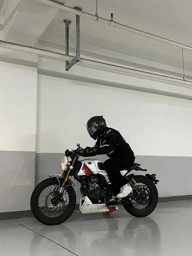 Agv k3 무광블랙 헬멧+포팩트 블루투스