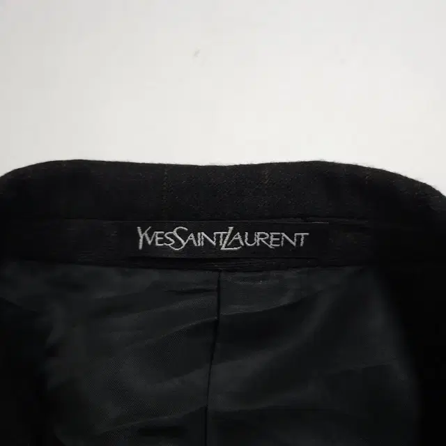 입생로랑 YSL 캐시미어 미니멀 블레이저 [XL]