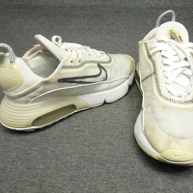 240/g9-721/나이키 Air Max 2090 Be True 운동화.