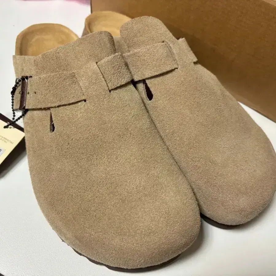 ugg 보스턴 타우페 42(270-275)