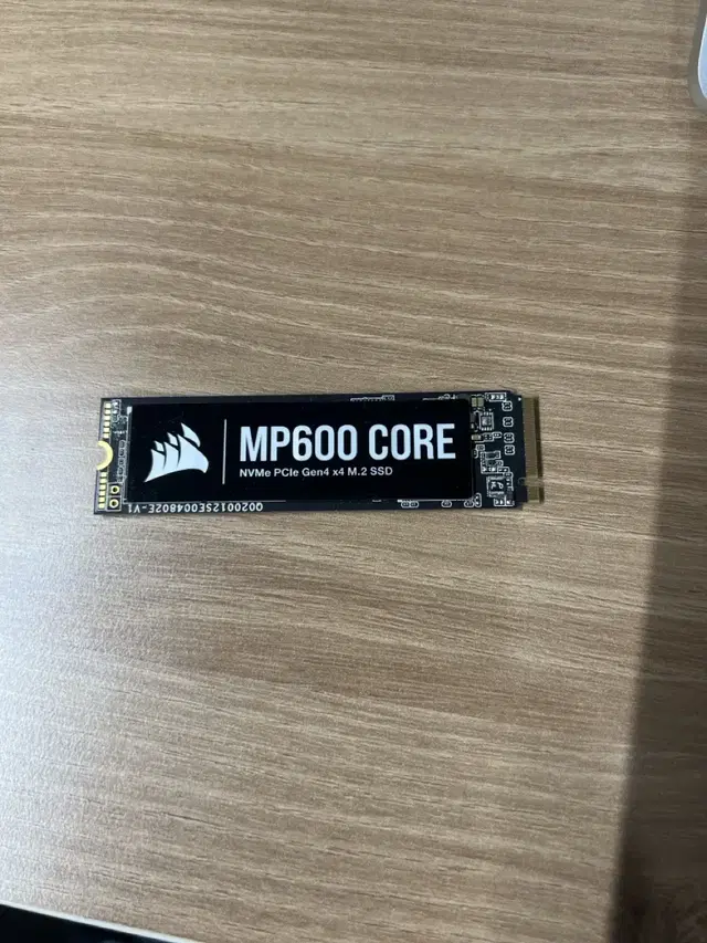 커세어 1TB NVMe PCIe Gen4 x4 M.2 SSD