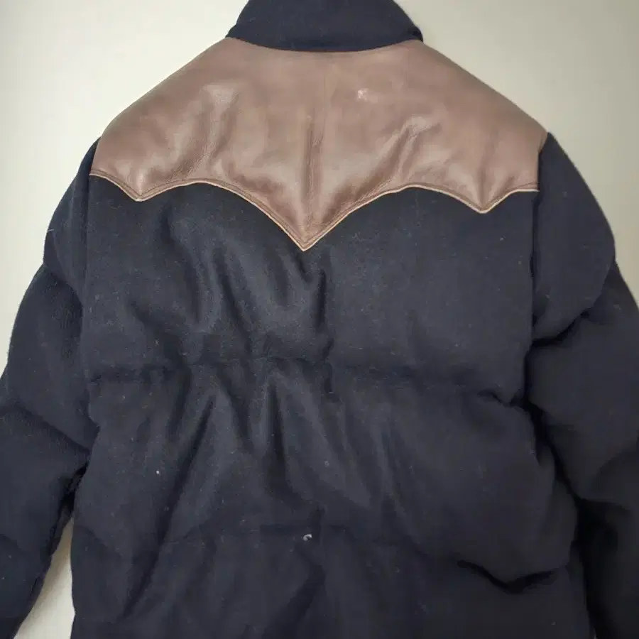 drake's x rockeymountain padded jacket