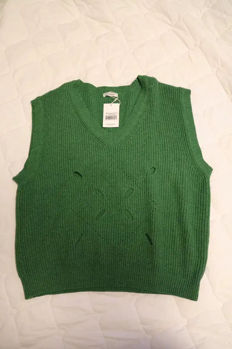 MOON SUN Moonline Knit Vest Green