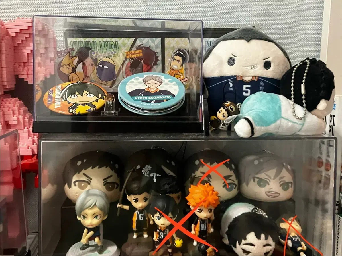 Haikyuu goods cheap akaashi kuroo acrylic manju hugkyaraya etc.